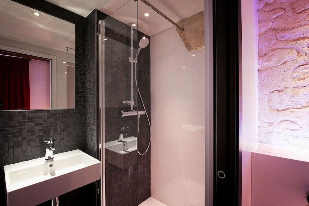 Hotel le Clos de Notre Dame Double Room 2