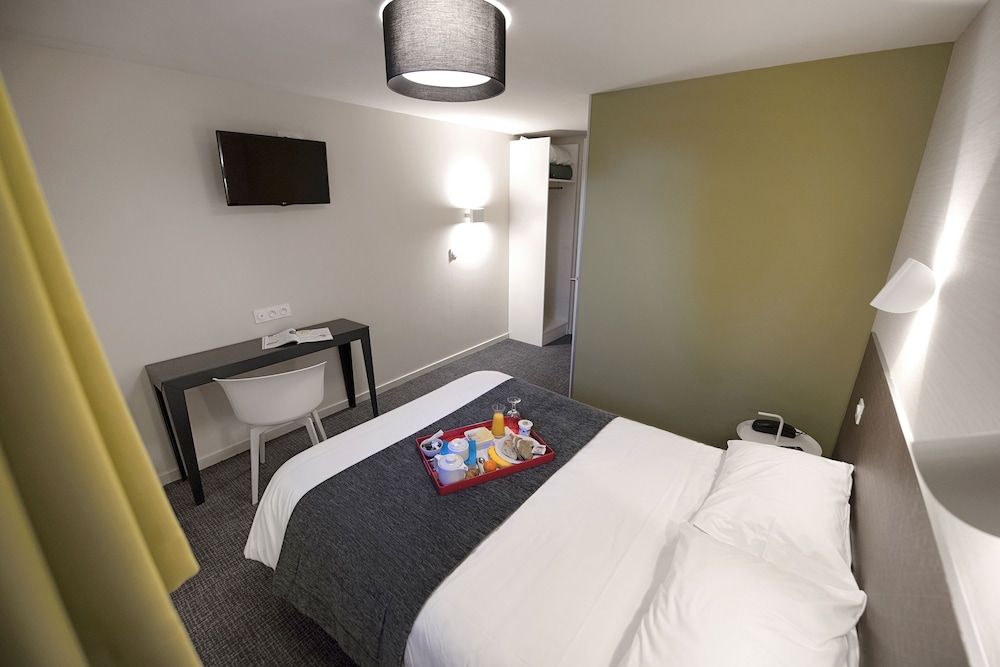 Hôtel Du Port Standard Double Room