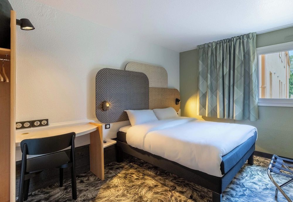 B&B HOTEL Chartres Centre Cathédrale Comfort Double Room, Non Smoking 4