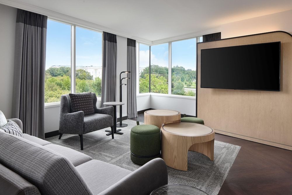 undefined Hyatt Regency Washington on Capitol Hill 3