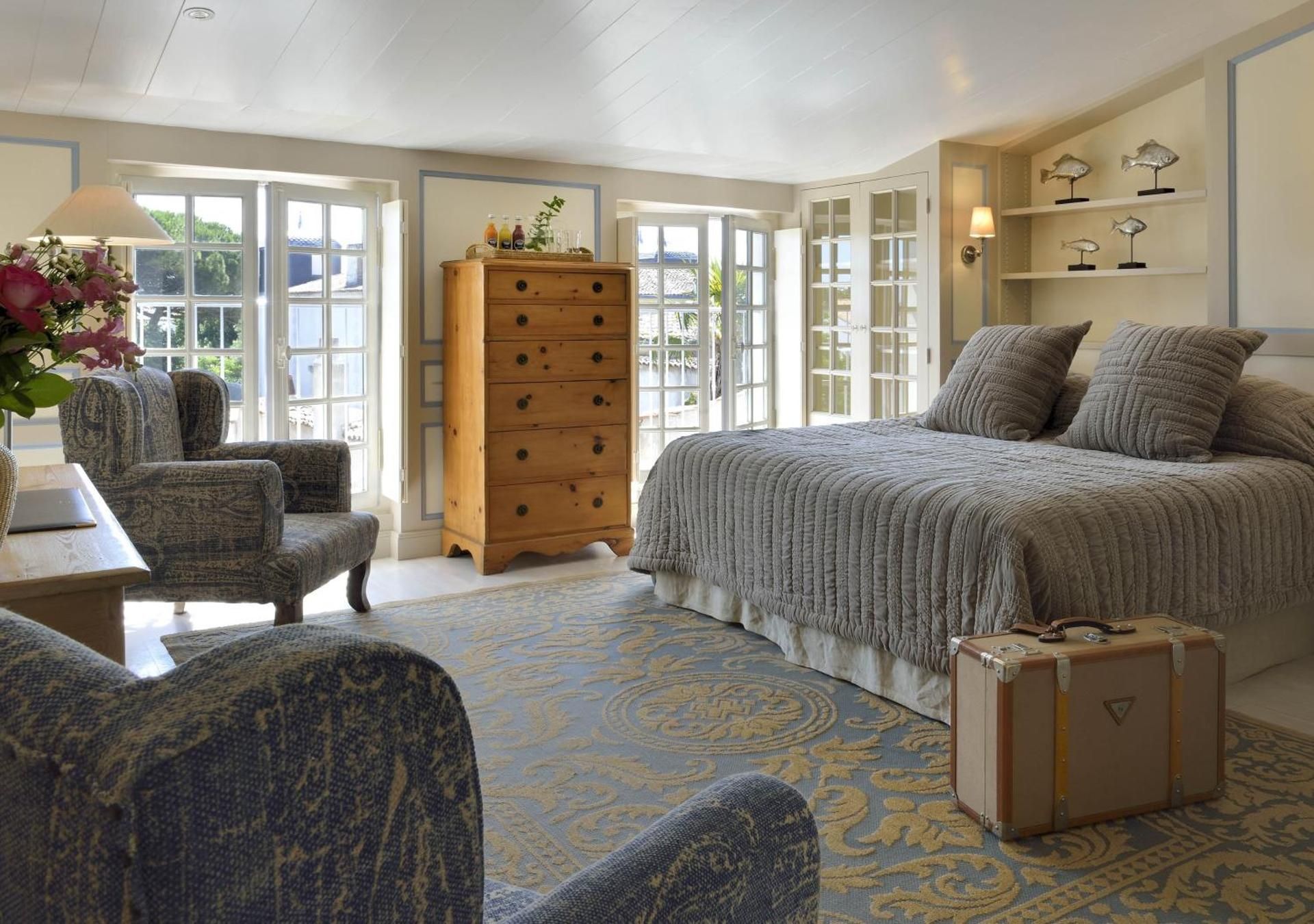 Deluxe Suite Room
