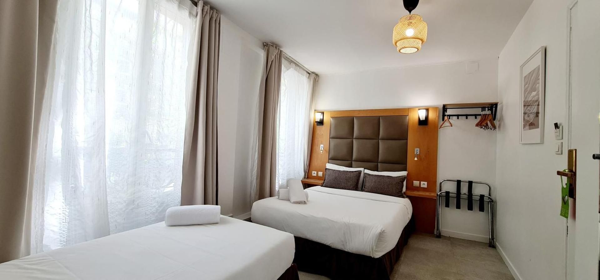 undefined Hotel de France 2