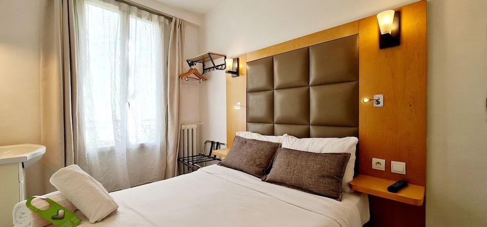 undefined Hotel de France 6