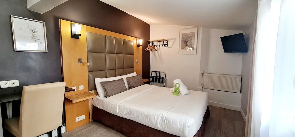 Hotel de France Standard Double Room, 1 Queen Bed 2