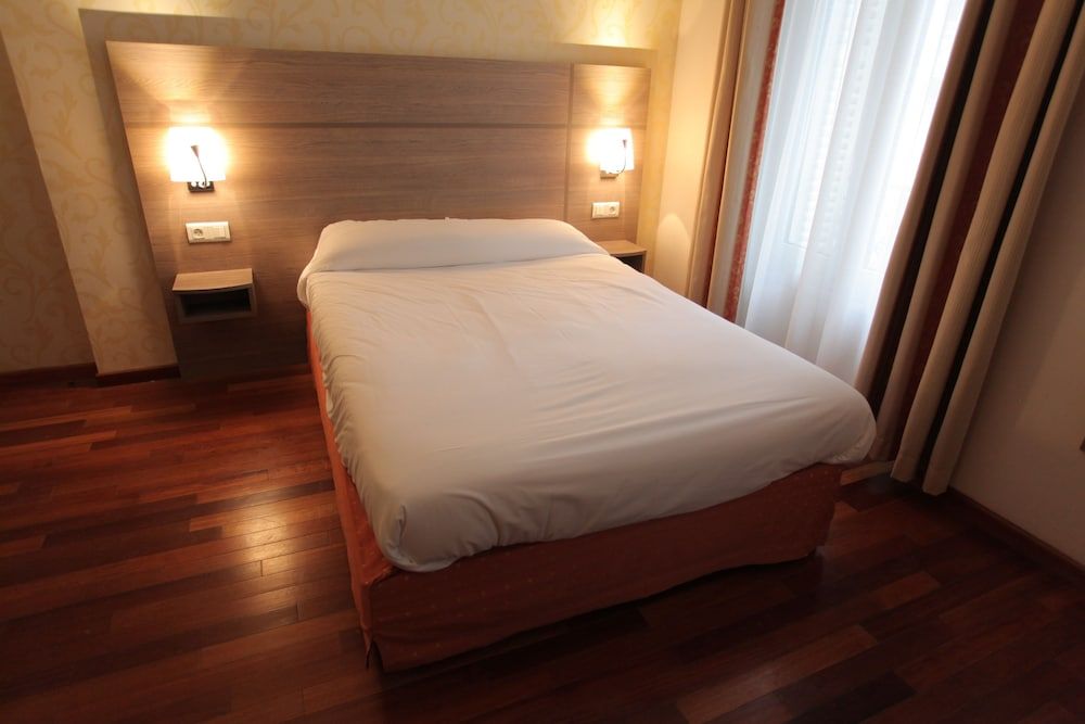 Grand Hôtel du Loiret Classic Double Room 11