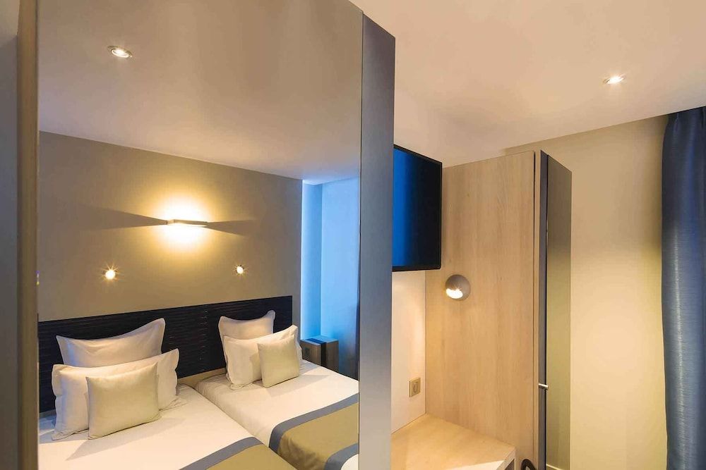 Hôtel Brésil Opéra SPA Comfort Double or Twin Room 5