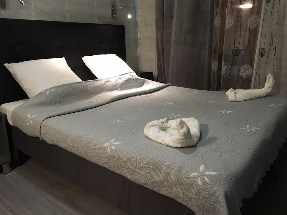 Hôtel Gofen Double Room with Shared Toilets 13