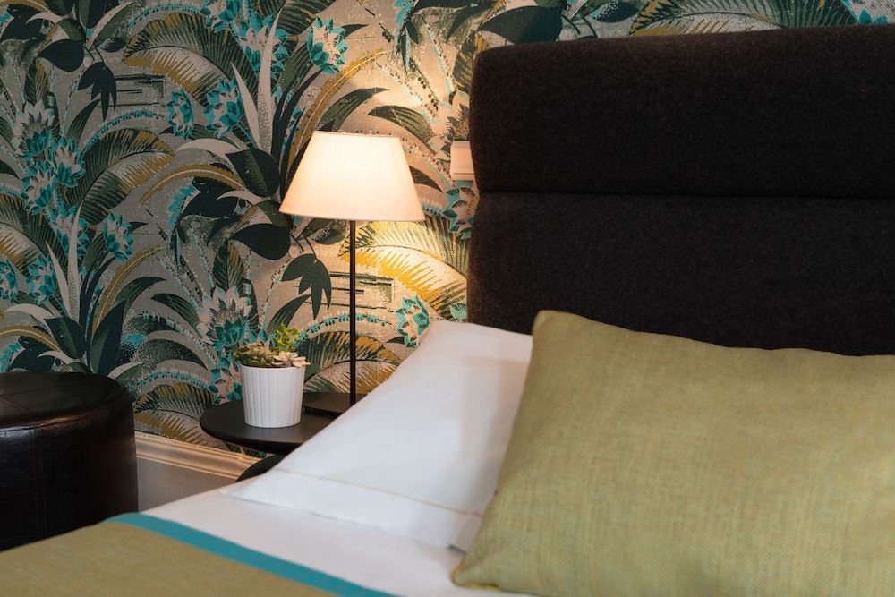 The Originals Boutique Hotel Victoria Fontainebleau Family Room 5