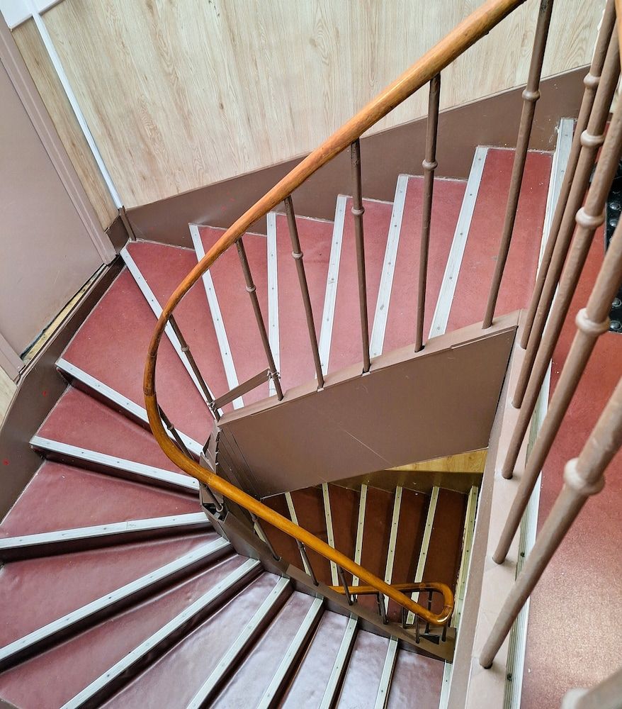 undefined Hipotel Paris Gambetta Republique 8