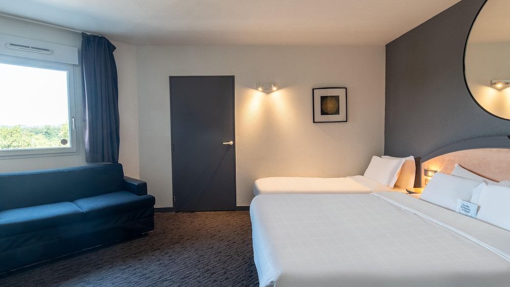 Hôtel Kyriad Brive La Gaillarde Ouest Standard Room, Multiple Beds