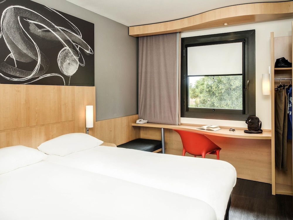 Standard Room, Multiple Beds