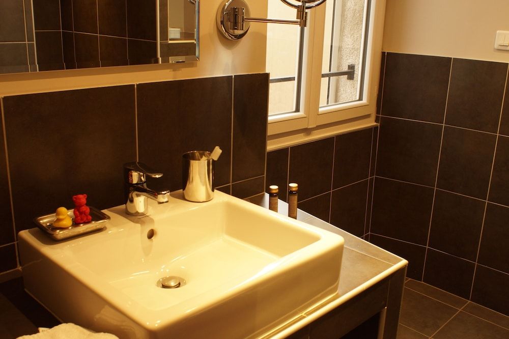 Decoh Studio Dragon Classic Studio 27