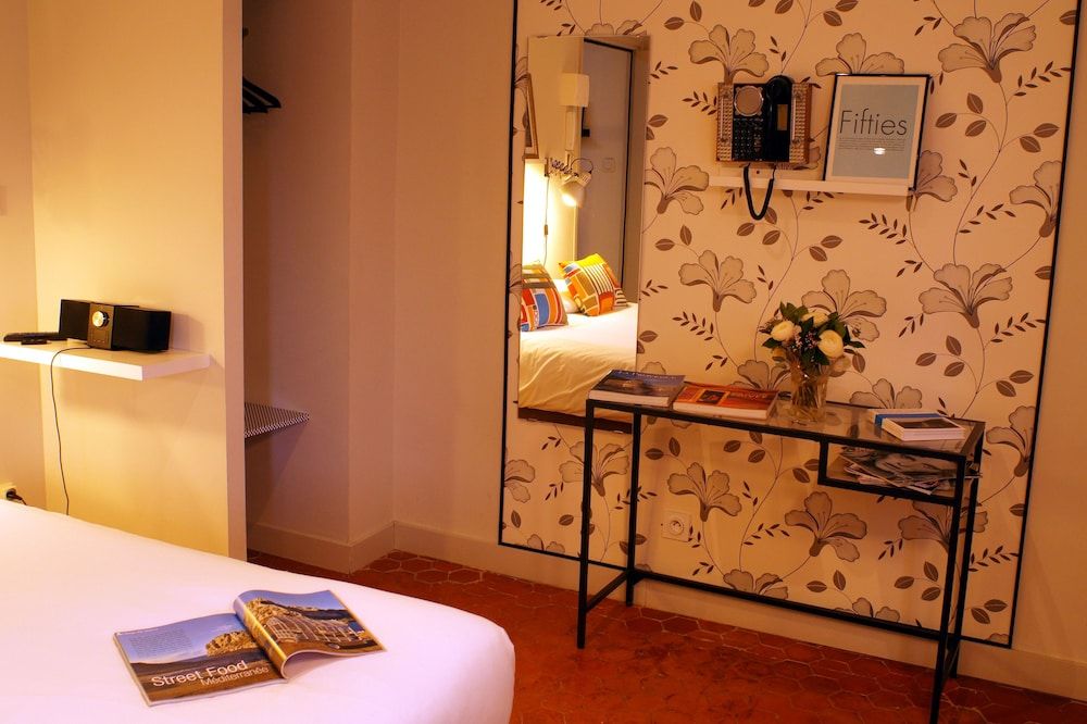 undefined Decoh Studio Dragon 8