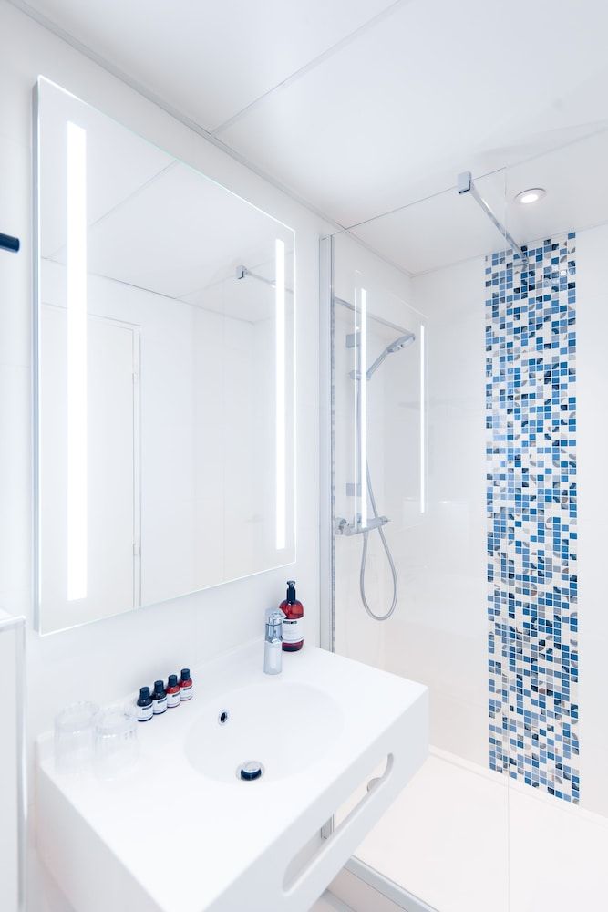 Hôtel Bleu de Grenelle - Tour Eiffel Standard Double Room 6