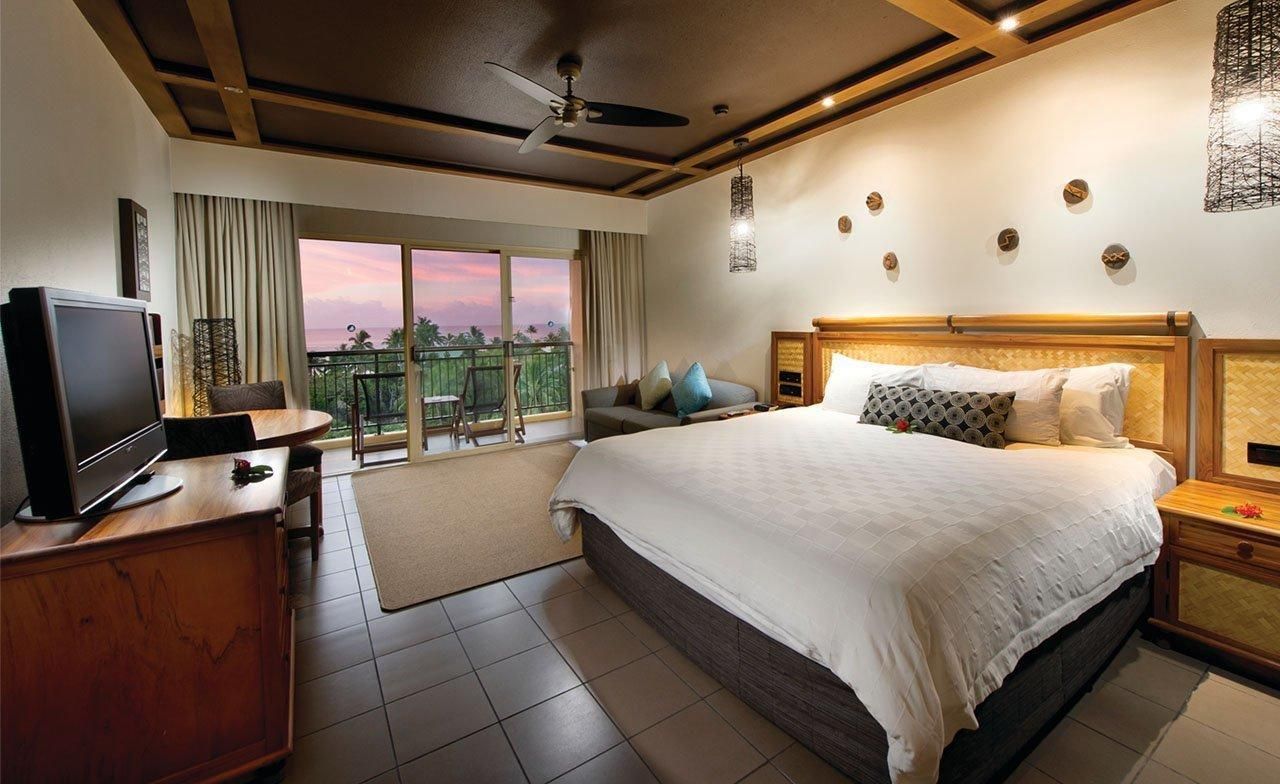 Ocean View 1 King Bed