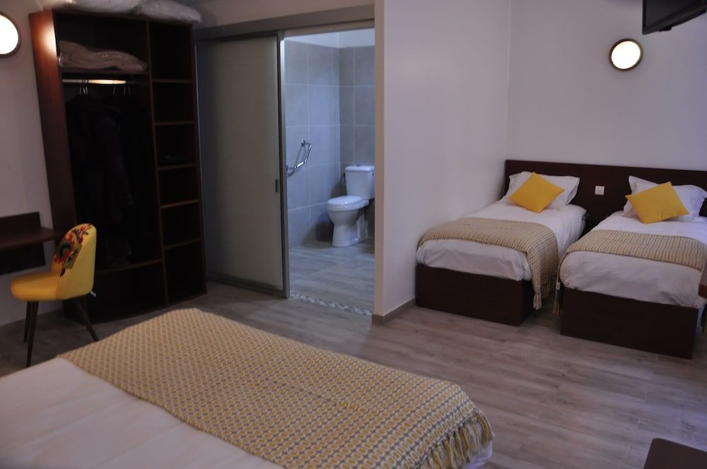 undefined Massilia Hôtel 3