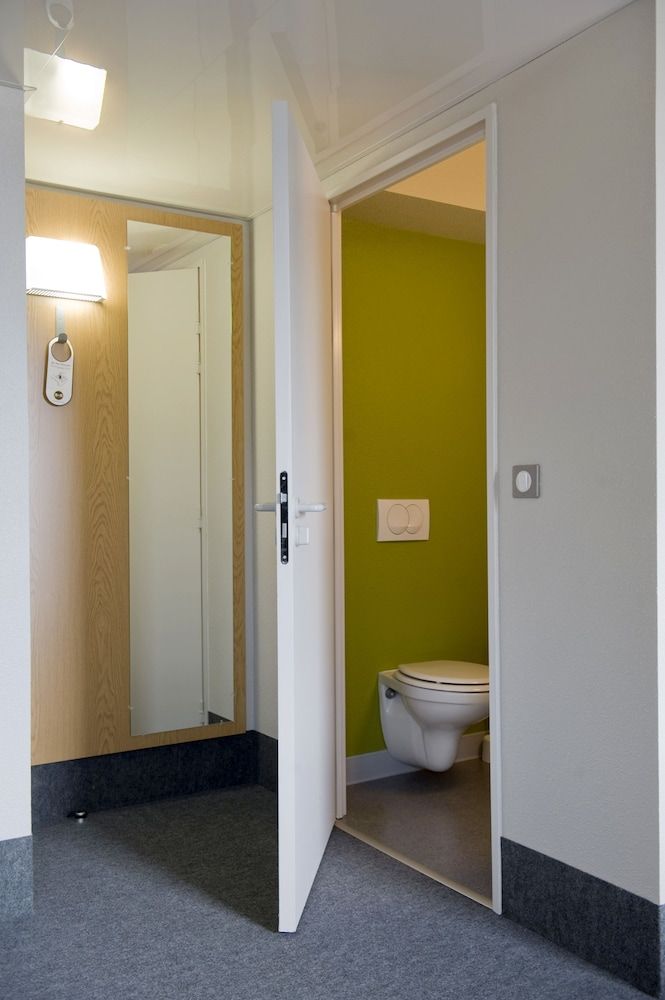 B&B HOTEL Grenoble Centre Alpexpo Double Room, Non Smoking 5