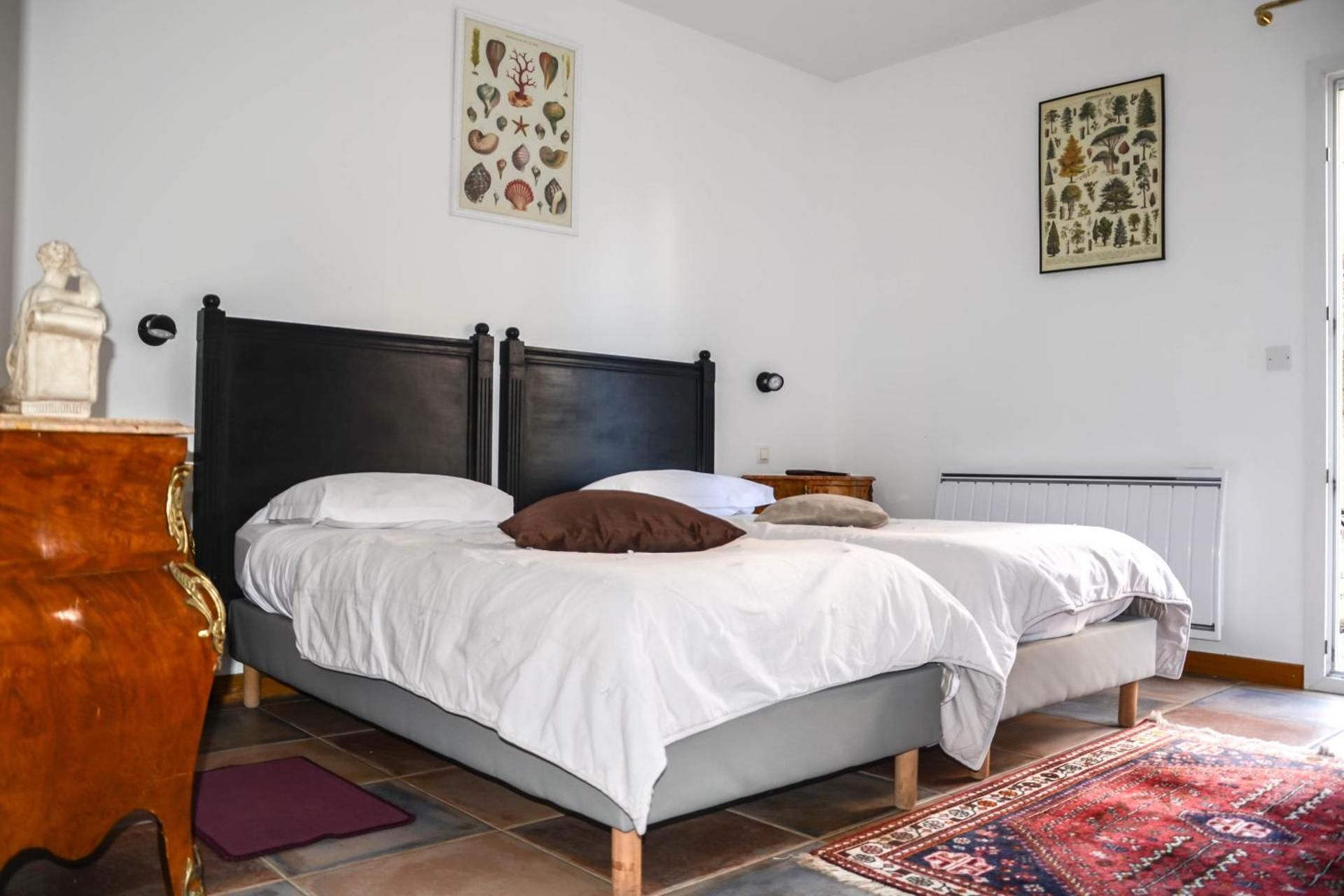 Two Connecting Double Rooms