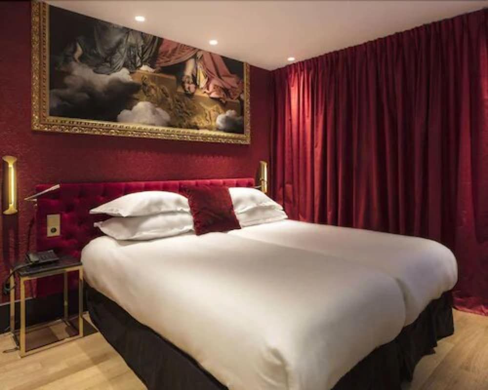 undefined Hôtel Eiffel Petit Louvre 6