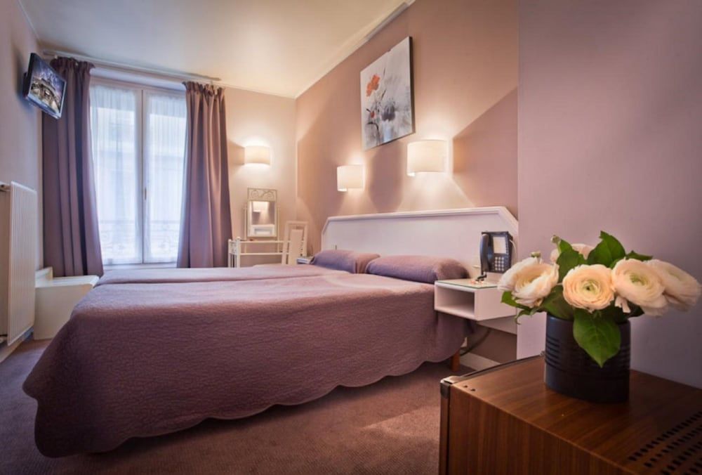 undefined Hôtel de l'Alma by Malone 8