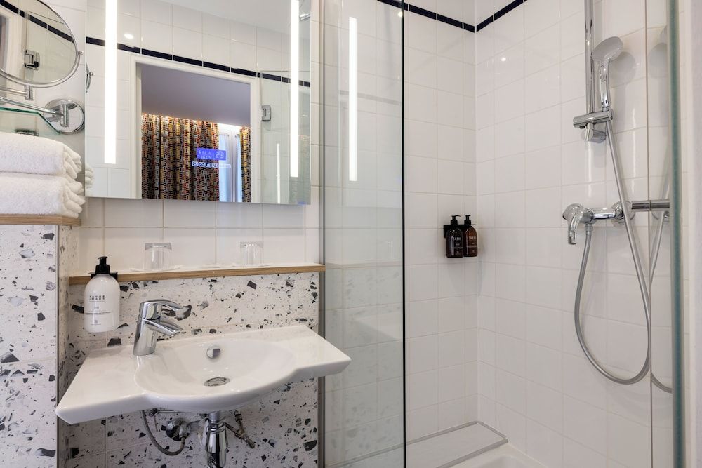 Hôtel Locomo - Gare de Lyon Bastille Duo 9