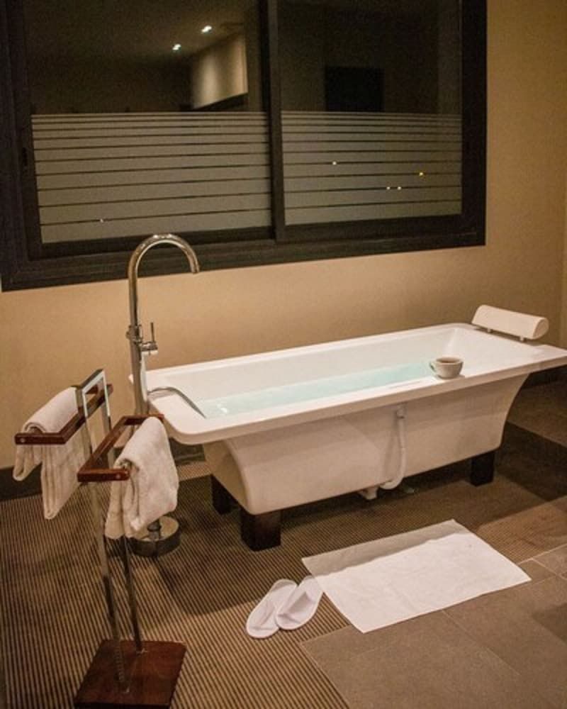 Safari Hotel Junior suite for 2 4