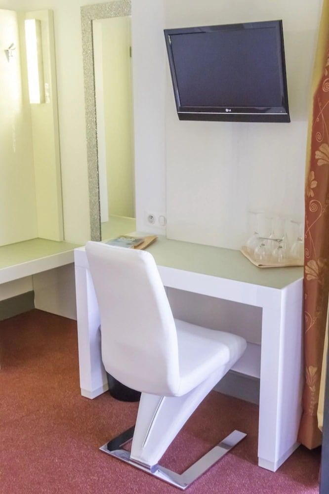 Chez Walter Deluxe Suite 7