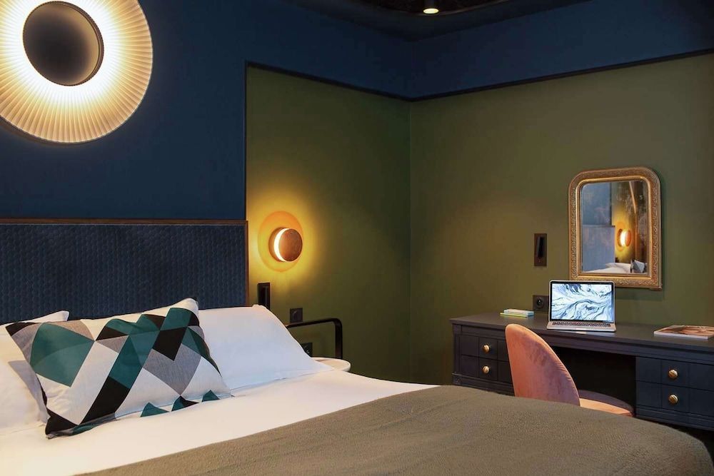 undefined Hôtel LOUISON 2