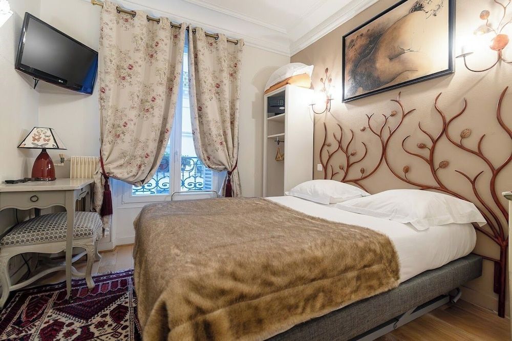 Hôtel des Bains Standard Double Room 4