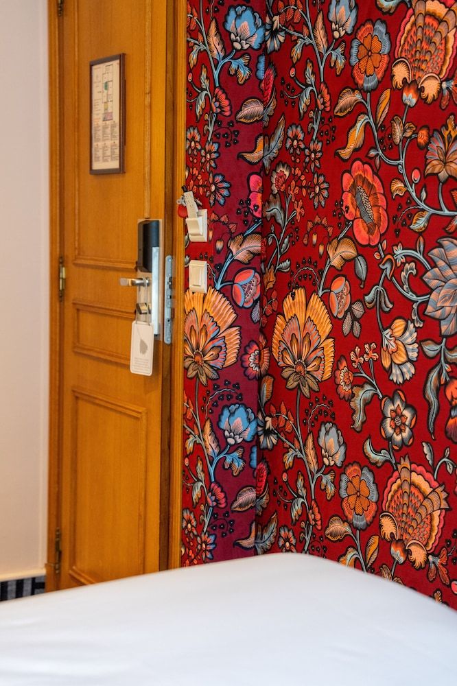 Hôtel de Fleurie - Saint-Germain-des-Prés Classic Double Room 11