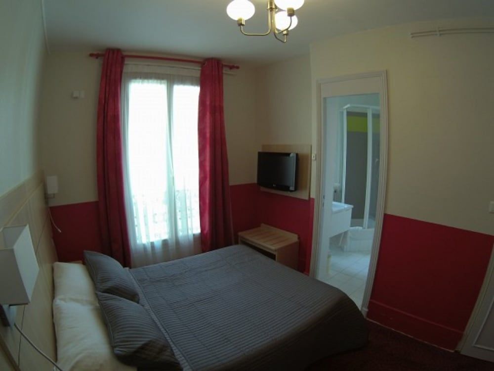 undefined Hôtel Phénix 2