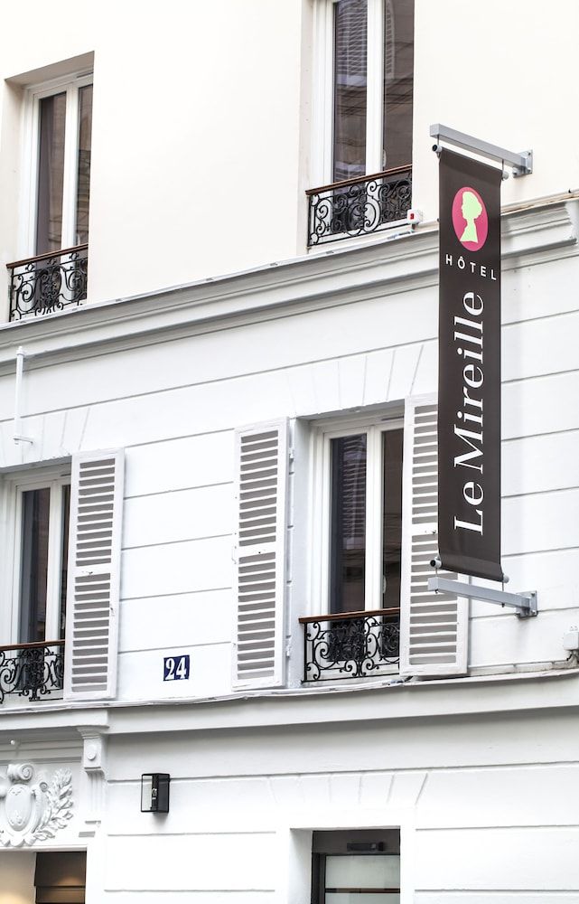 undefined Hôtel Le Mireille 7