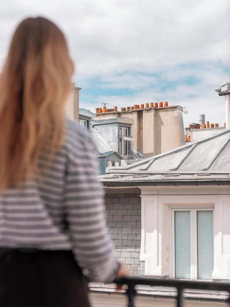 undefined Snob Hotel 8