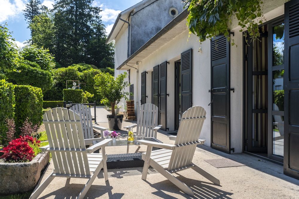 La Chapelle Saint - Martin Relais & Chateaux Apartment with terrace (for 2 to 4 people) 3