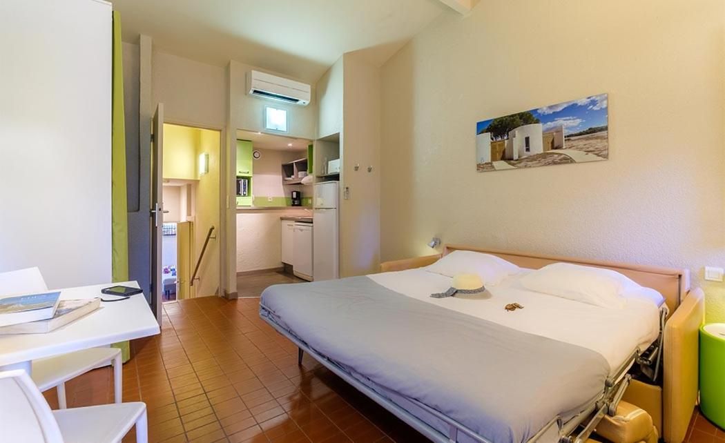 One-Bedroom Bungalow