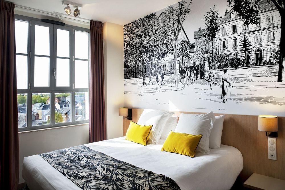 Best Western Plus Hotel Colbert Comfort Room, 1 Queen Bed, Non Smoking 6