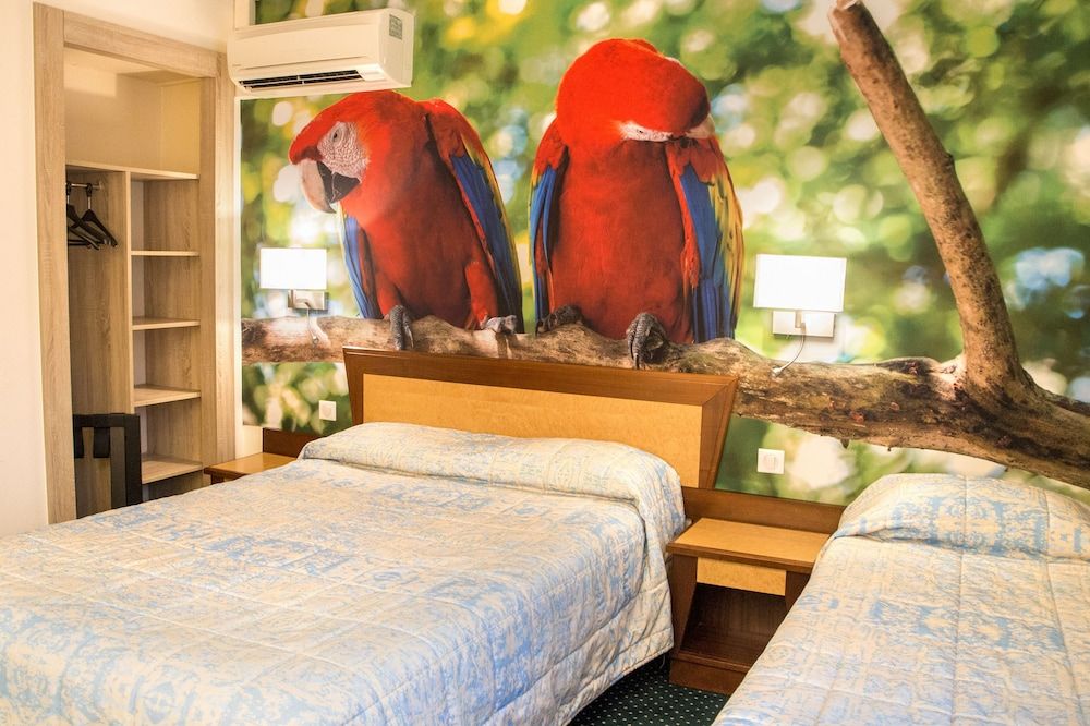 undefined Hôtel Terminus Montparnasse 8