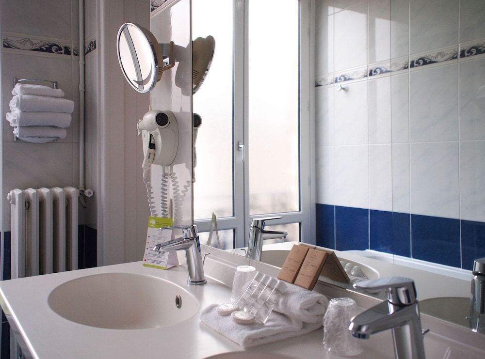 Hôtel Concordia Le Mans Centre gare Suite 2