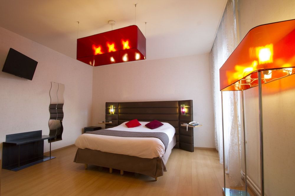 Brit Hotel Roanne - Le Grand Hotel Superior Double Room