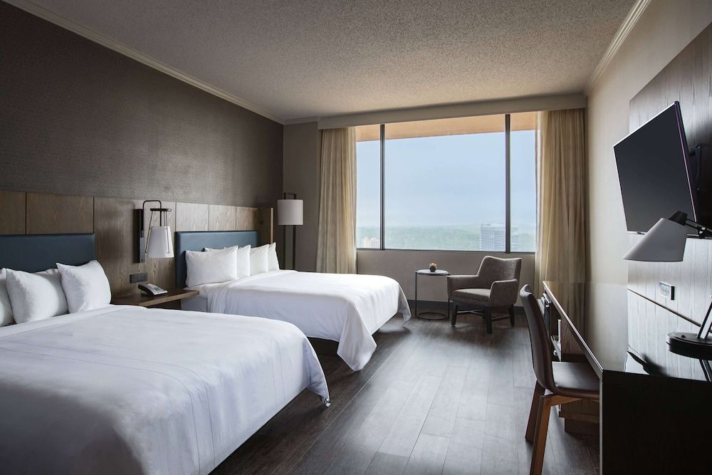 Room, 2 Queen Beds (Concierge)