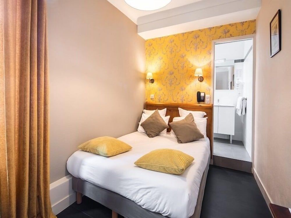 Economy Single Room