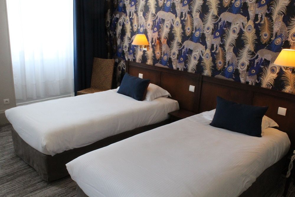 Best Western De Diane Superior Room, 2 Twin Beds, Non Smoking 3