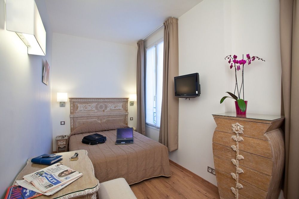 Hôtel du Printemps Superior Double or Twin Room 7