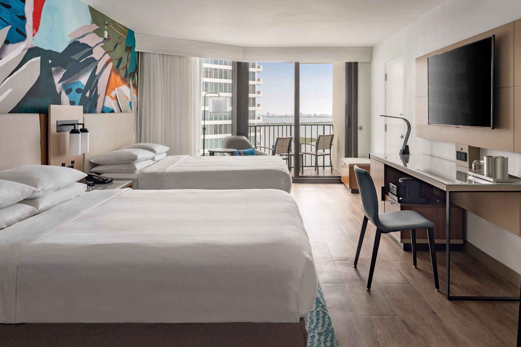 Guest room, 2 Queen, Partial bay view, Balcony