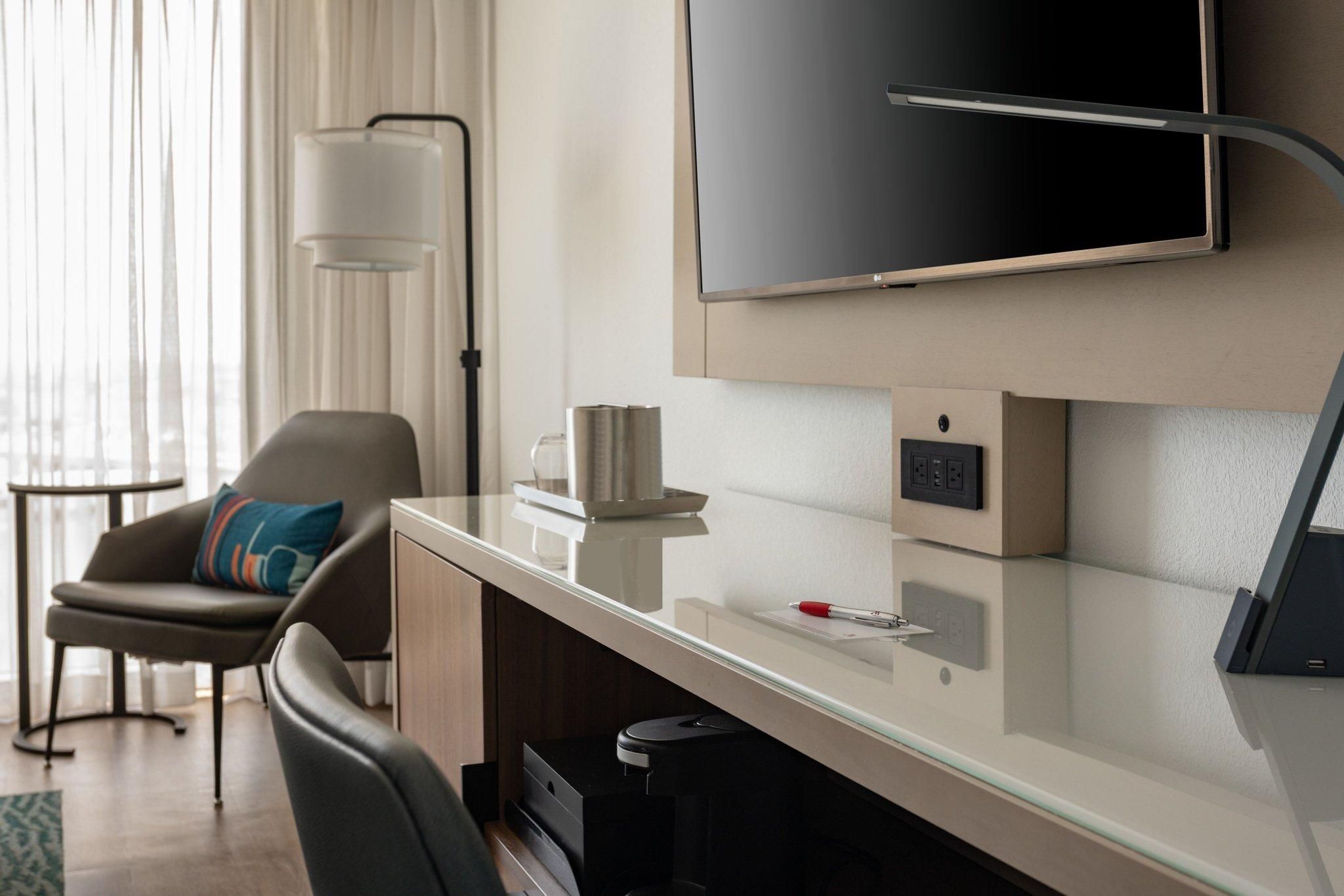 undefined Miami Marriott Biscayne Bay 6