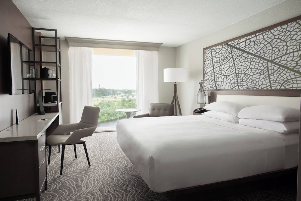 undefined Marriott Orlando Airport Lakeside 4