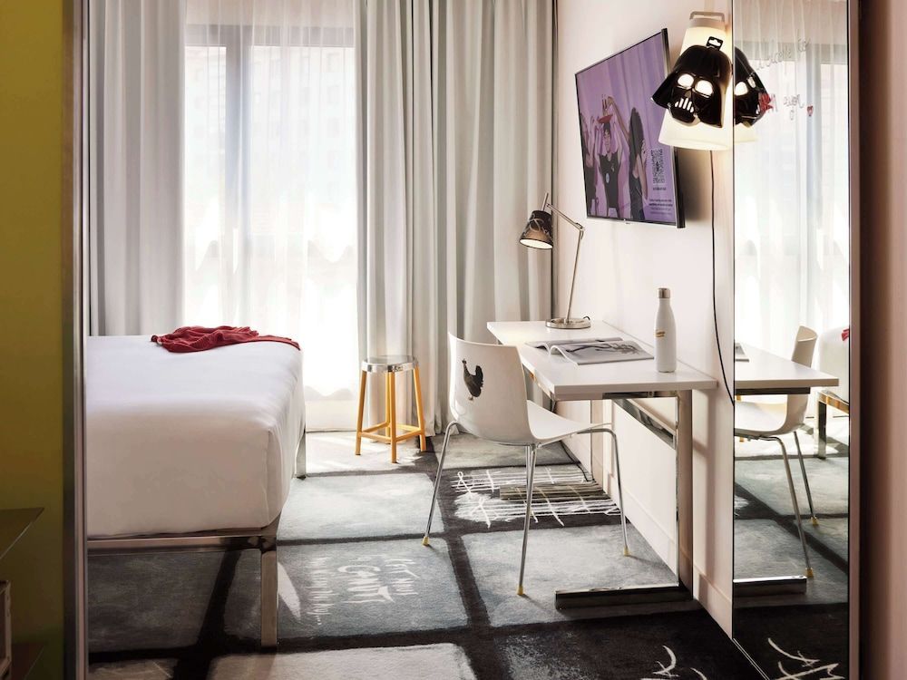 Mama Shelter Lyon Double Room, 1 Double Bed (Medium Mama) 6