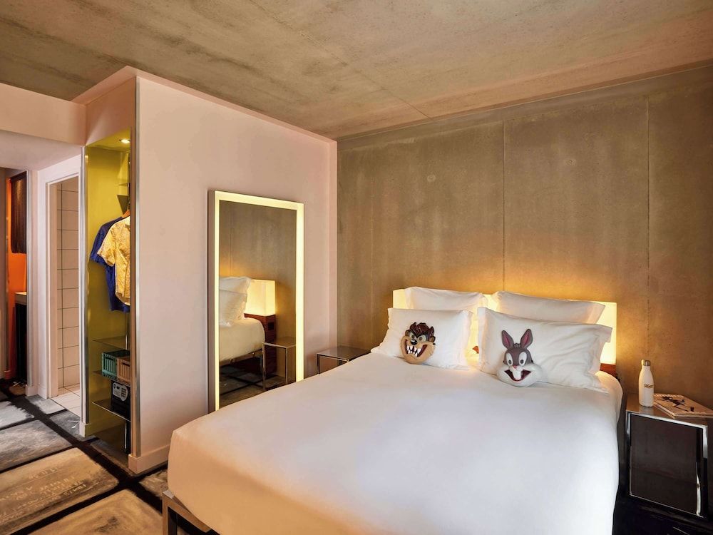 undefined Mama Shelter Lyon 2