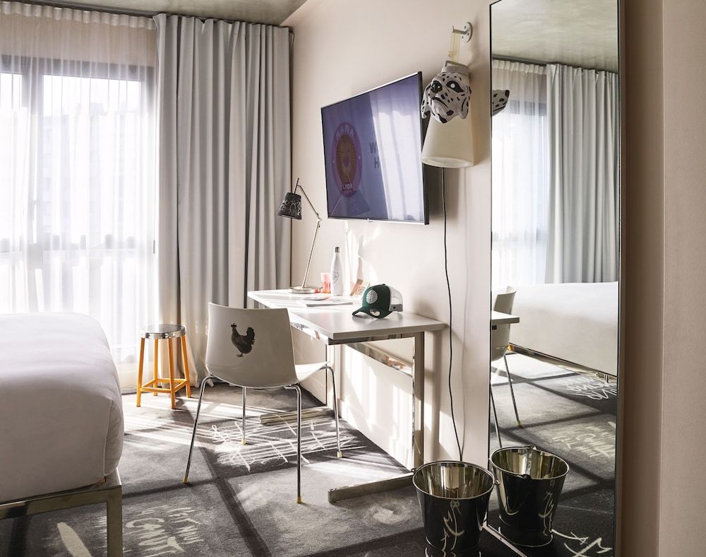 Mama Shelter Lyon Double Room, 1 Double Bed (Medium Mama) 3