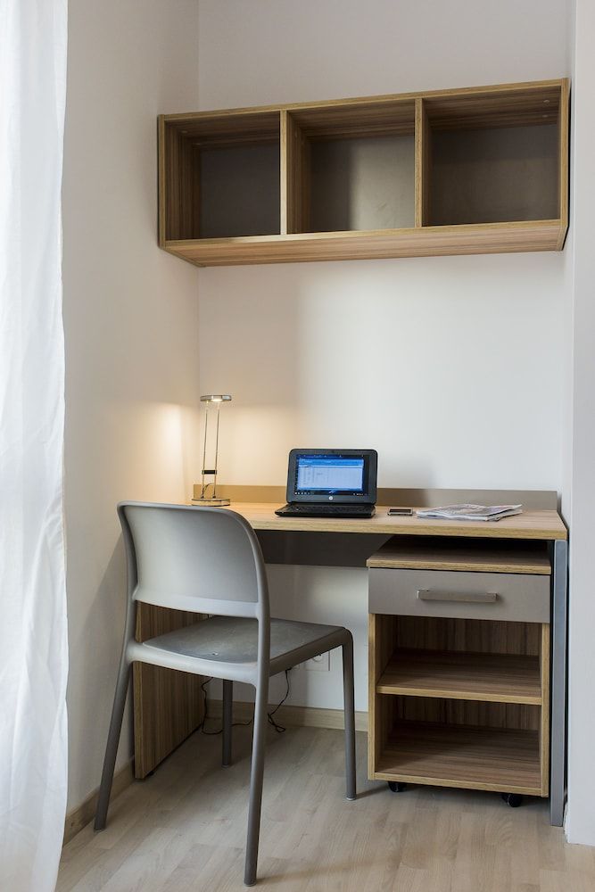 In-Room Business Center